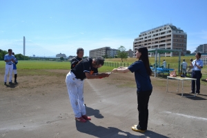表彰式風景（Bブロック優勝）
