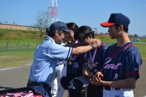一般男子優勝チーム（メダル授与）